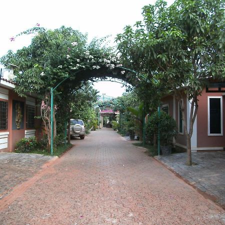 Sun Boutique Resort & Restaurant Siem Reap Exterior photo